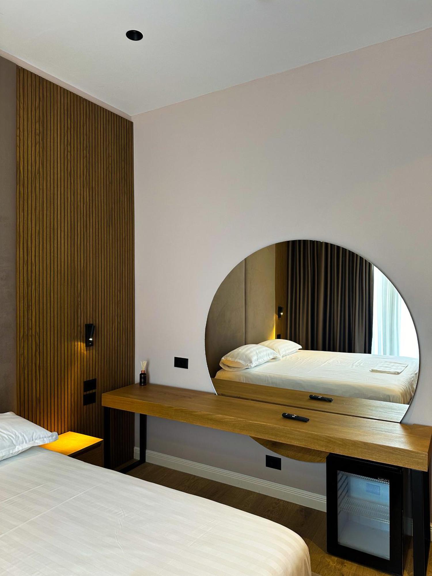 Oniro By Iliria Palace (Adults Only) Himarë Exterior foto